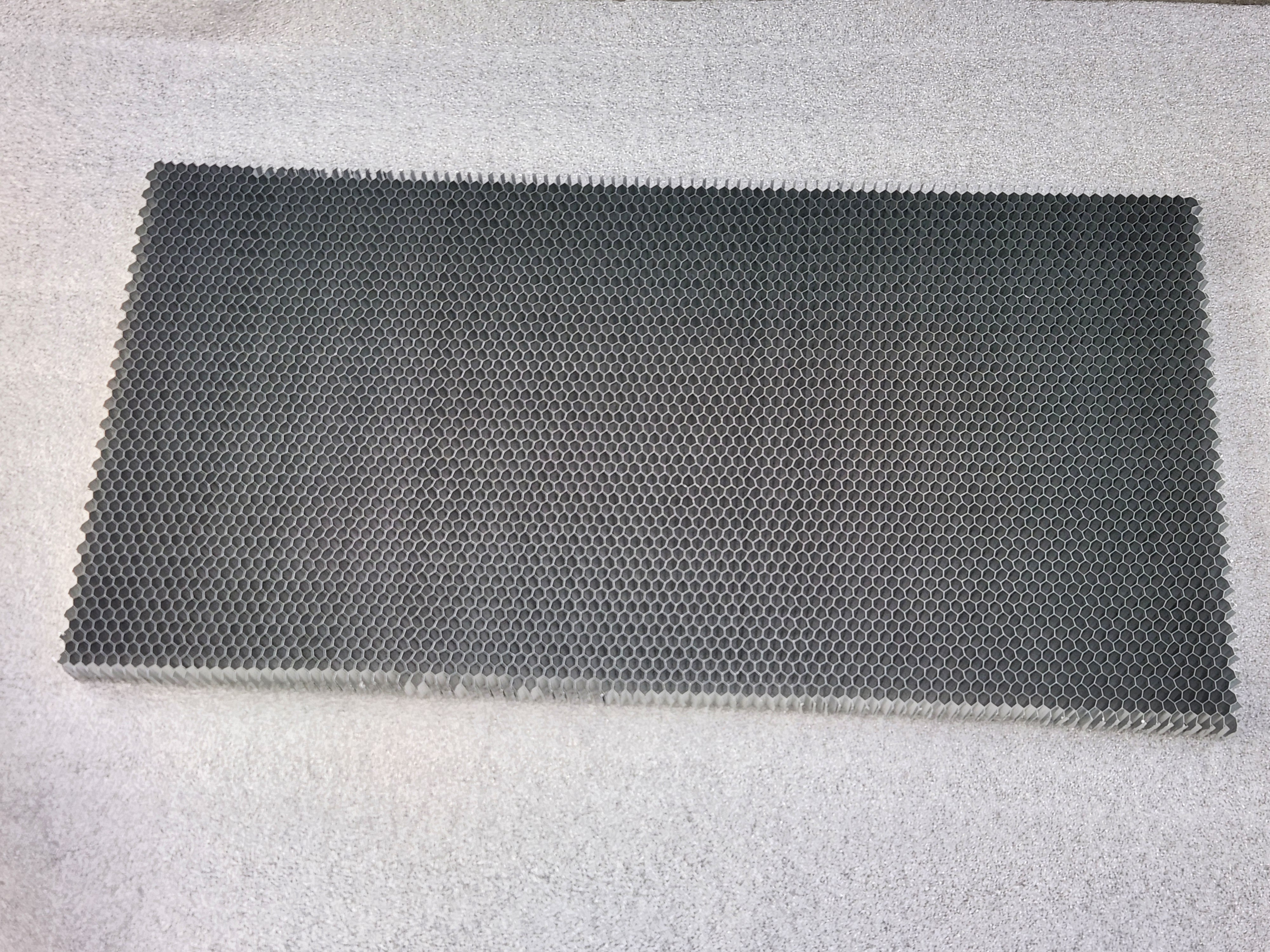 Honeycomb Insert – Lightwave Innovations